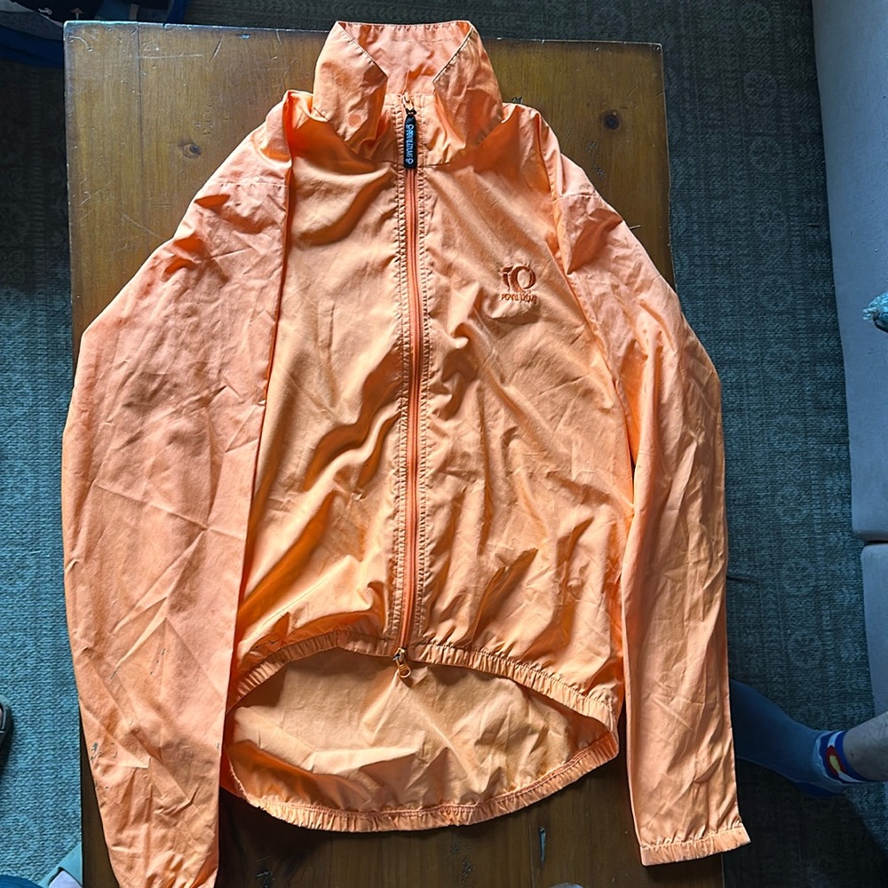 Pearl Izumi hi-vis, water/wind resistant lightweight jacket
